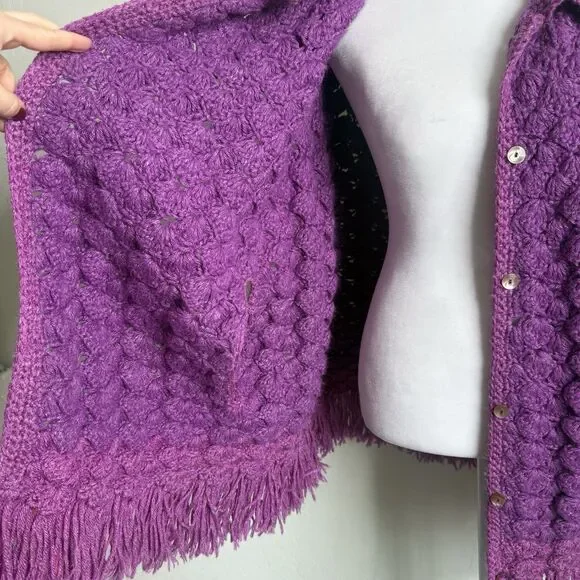 Handknit Crochet Purple Cape Poncho Wrap Sweater Chunky Fringe Granny Beige Boho - Picture 13 of 15